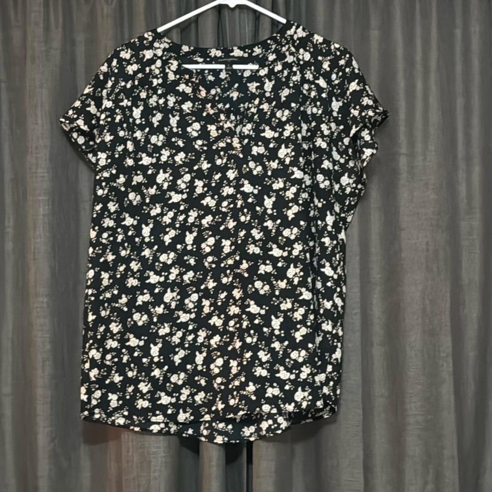 Banana Republic blouse